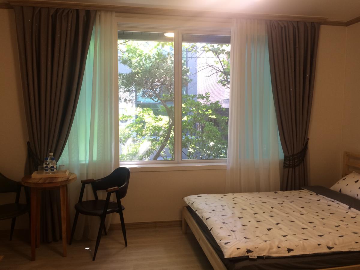 Naru Guesthouse Seoul Bagian luar foto