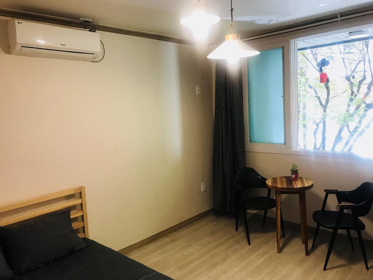 Naru Guesthouse Seoul Bagian luar foto