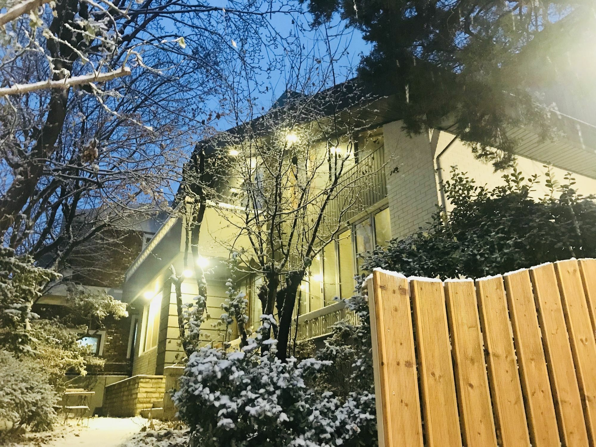 Naru Guesthouse Seoul Bagian luar foto